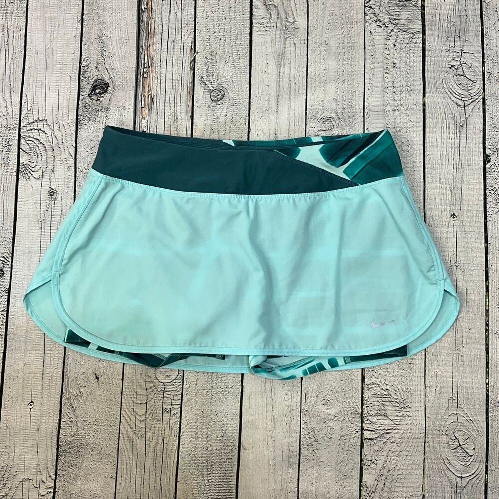 NIKE Skort